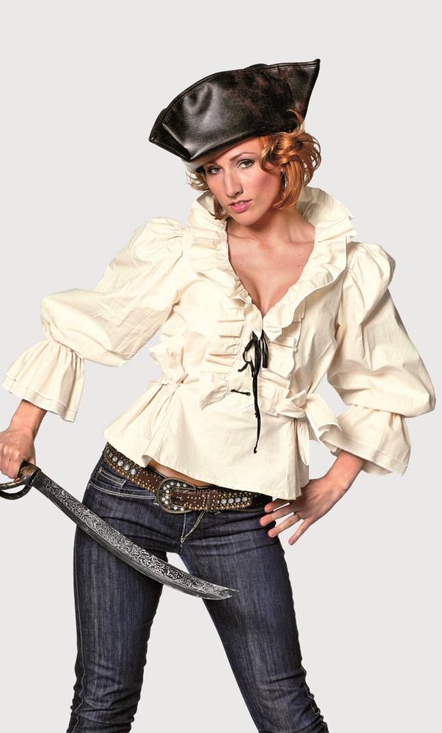 Chemise-pirate-femme-grande-taille