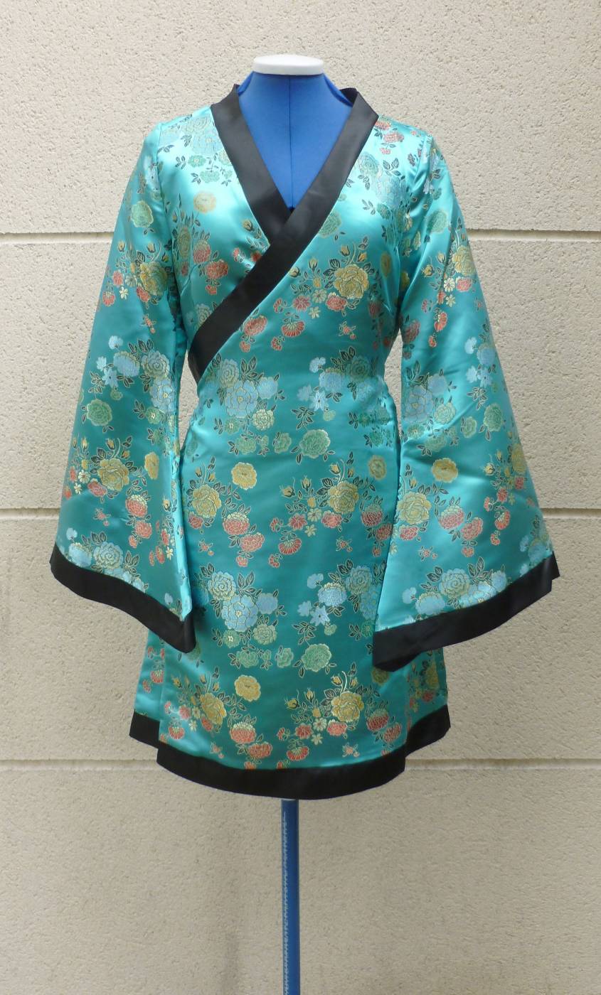 Kimono-court-pour-femme